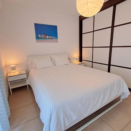 Spacious Apartment With Large Private Garden In Palm Mar Exterior photo